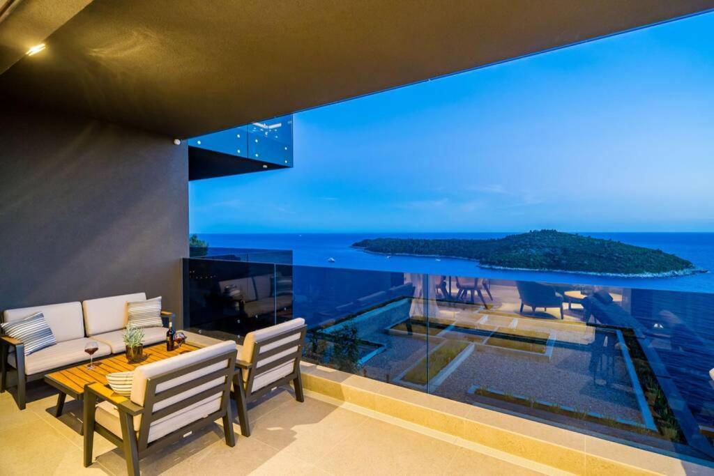 New&Luxury 5* With An Amazing View - Pure Apartment Дубровник Екстер'єр фото